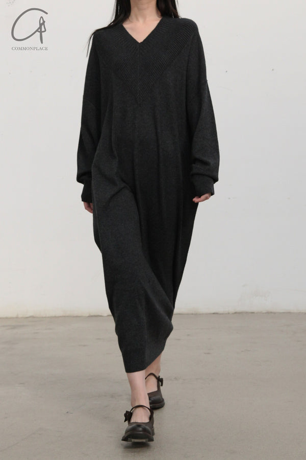 SWAYING/KNIT V-neck wide dress SW23AW2L22 dark gray PS65